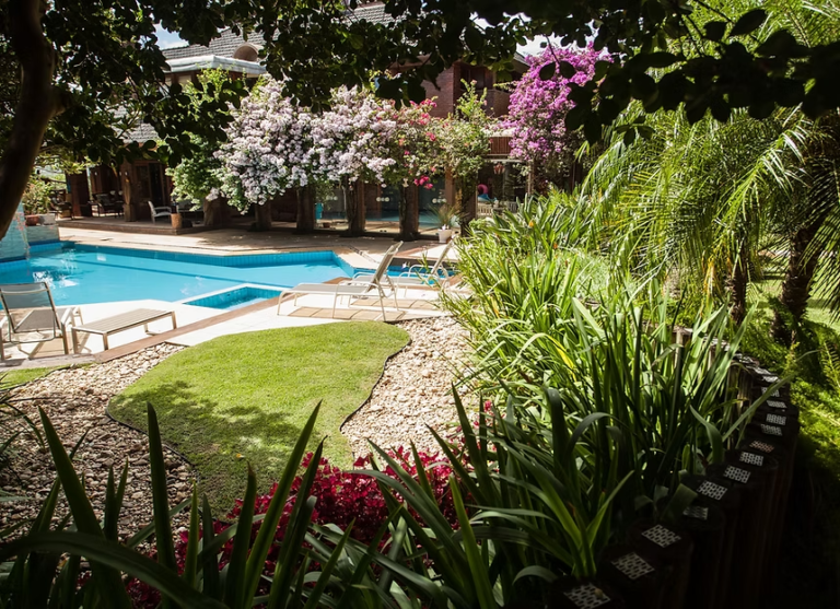 Curso de Paisagismo com Vanessa Zechin — Aprenda a Criar Projetos Paisagísticos de Sucesso!