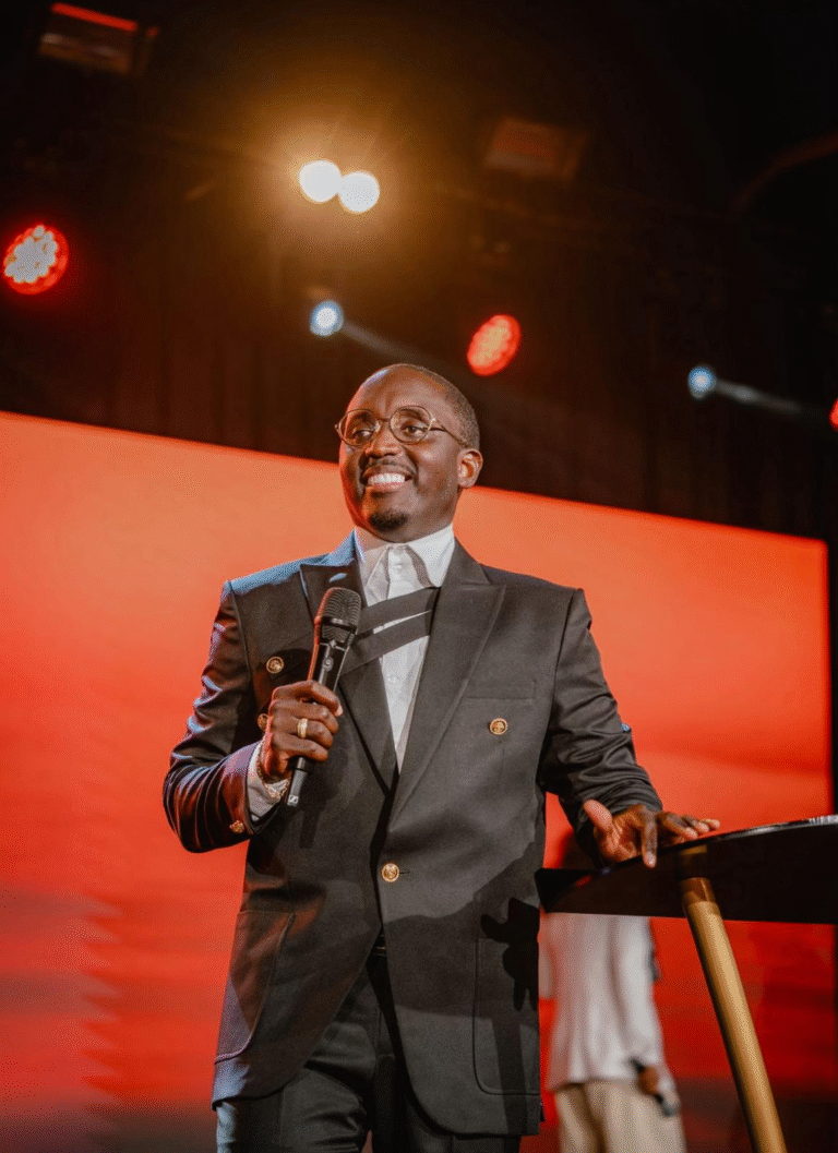 📌 Como a Mentoria “O Mundo Espiritual” Pode Transformar Sua Vida Espiritual?